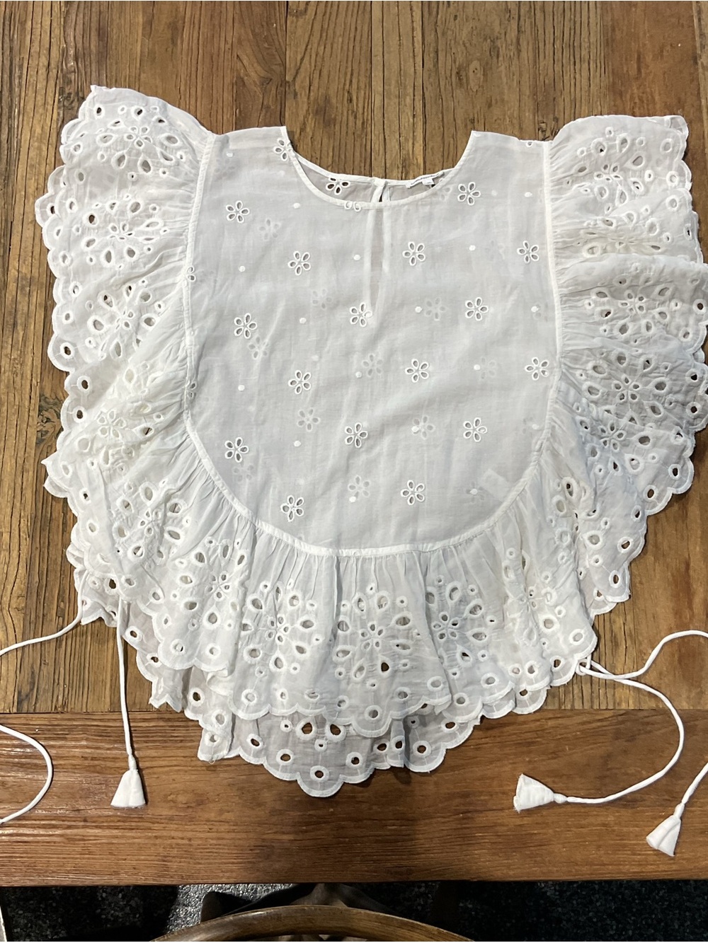 Women’s White Eyelet Ruffle Peplum Blouse - Picture 3 of 12